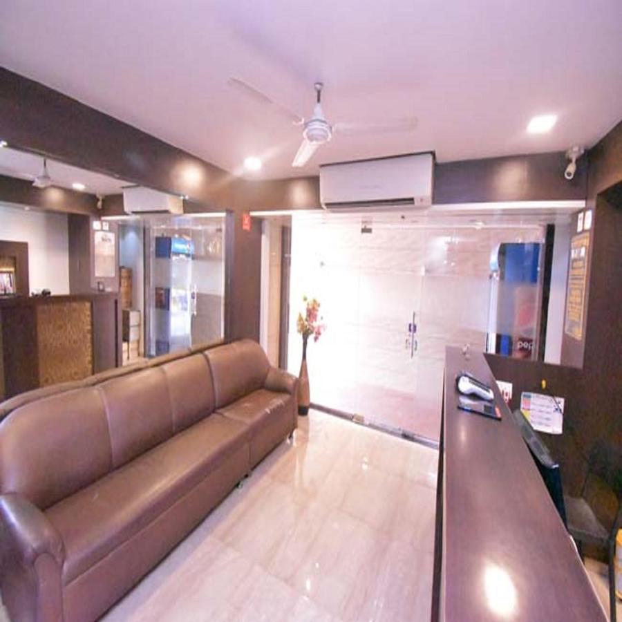 Hotel Everest Lodging 纳威孟买 外观 照片